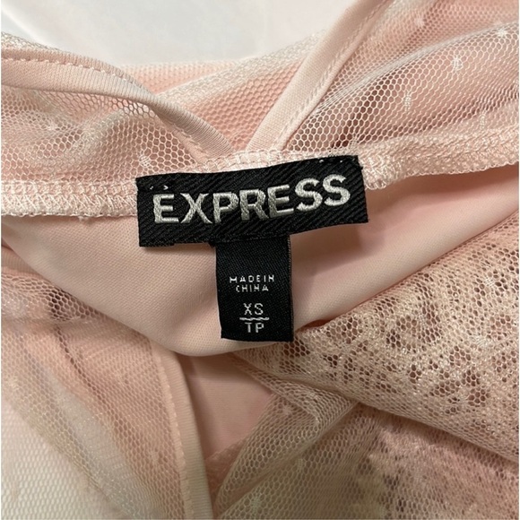 Express Tank Light Pink.  Size XS.  Excellent condition. - Picture 5 of 5